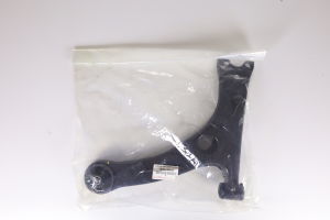 Front Lower Control Arm Left 48069-0M010 for Toyota WISH