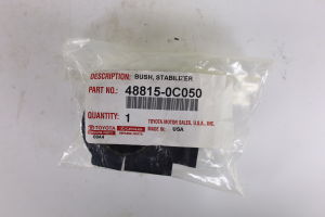 Front Stabilizer Bar Bushing 48815-0C050 for Toyota Sequoia