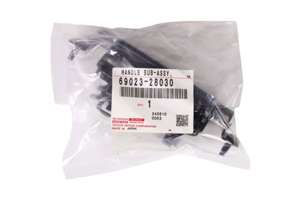 Tail Cover Pull Handle 69023-28030 for Toyota Previa
