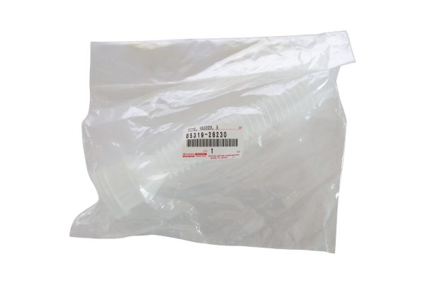 Windshield Wiper Fluid Reservoir Filler Neck 85319-28230 for Toyota Previa